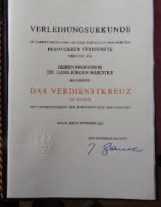 Verleihungsurkunde Verdienstkreuz